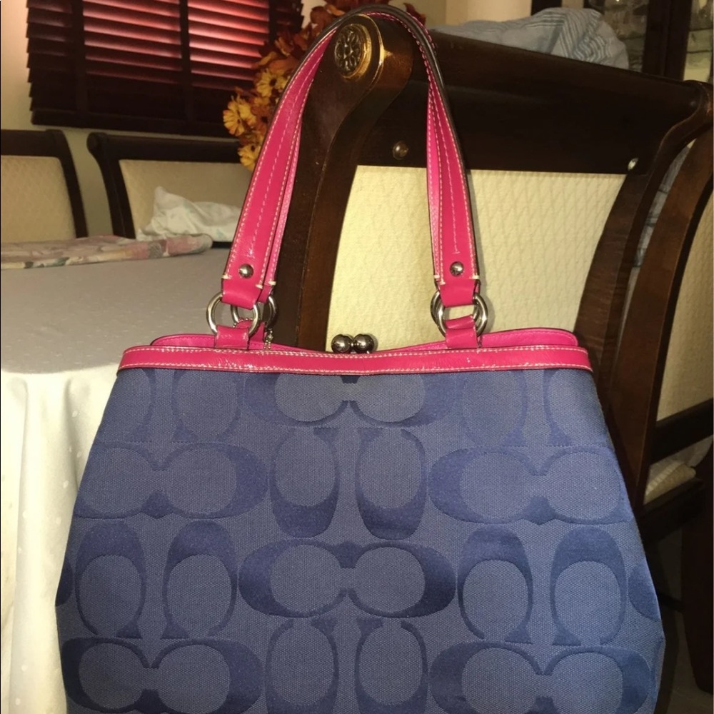 Coach Navy Signature Tote with Hot Pink Trim - Picture 3 of 16